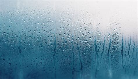 humid in tagalog.